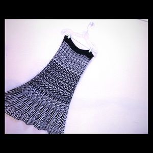 Kikit Black and white animal print skirt